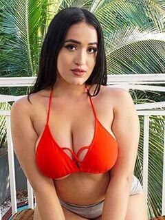 Nia Bleu
