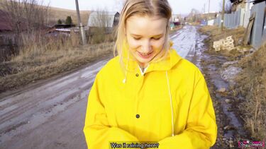 На улице: Случайная встреча с бывшей девушкой завершилась любительским минетом на улице