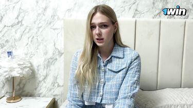 Жена изменяет мужу с разговорами: Скачки на хуе соседа после ссоры с парнем