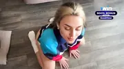сперма на язык для симпатичной россиянки