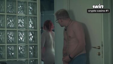Toma Mur: Отлизал и трахнул мачеху в номере отеля с двуспальной кроватью