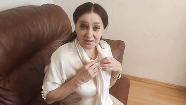Алина Туманова учит пасынка пунктуальности минетом и пиздой
