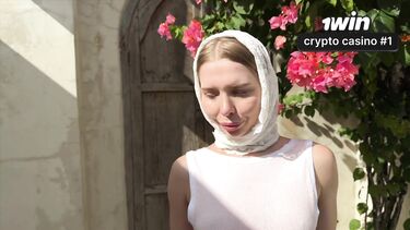 Californiababe: Недовольный клиент грубо выебал дизайнера интерьера с бритой киской