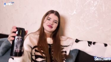 Упс! Трахнул студентку МГУ в шкафу во время вечеринки