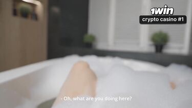 Skye Young: Сводная сестра залезла в ванну к брату, чтобы потрахаться