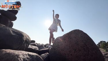 На пляже: Привез на шашлыки и выебал рыжую в купальнике на пляже