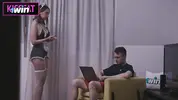 служанка напросилась на ночевку у шефа