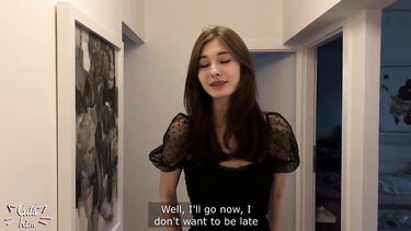 Cutie Kim: 18-летняя именинница сосет сводному брату и скачет на подаренном дилдо