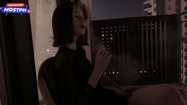 18-летняя русская студентка на вечеринке ебется за €300 с незнакомцем