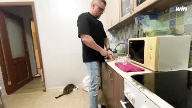 Реальная домашка с громкими криками и сливом на попку