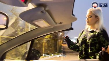 Шлюшка с улицы отдалась за бесплатно и получила сперму в киску