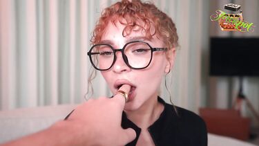 "Правда или действие" с сестрой за право спать на кровати